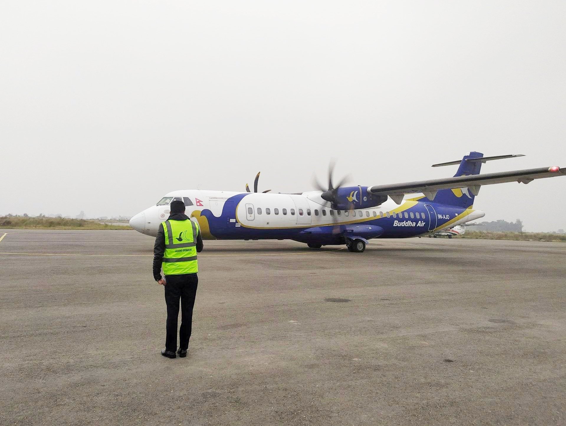 नेपालगञ्ज विमानस्थलमा विमानमा स्याल ठोक्कियो, यात्रु सुरक्षित, जहाजको नोजल गेयरमा क्षति