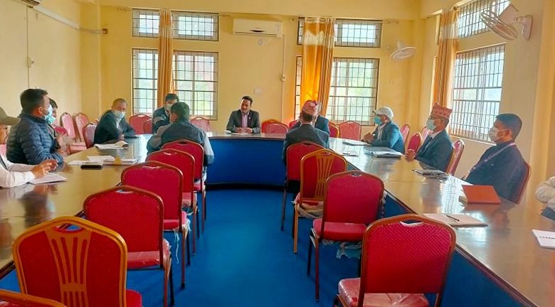 विकास निर्माणका काममा ढिला सुस्ती नगर्न मन्त्री अथकको निर्देशन