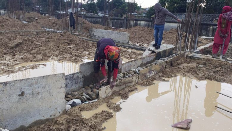 कोहलपुर अस्पताल भवनको निर्माण गुणस्तरहीन–स्थानीय, गुणस्तरहीन छैन– नगरपालिका