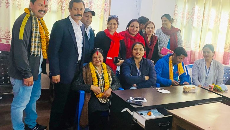 भेरी अस्पताल विकास समितिका सदस्य चन्द र गौतमद्धारा पदभार ग्रहण