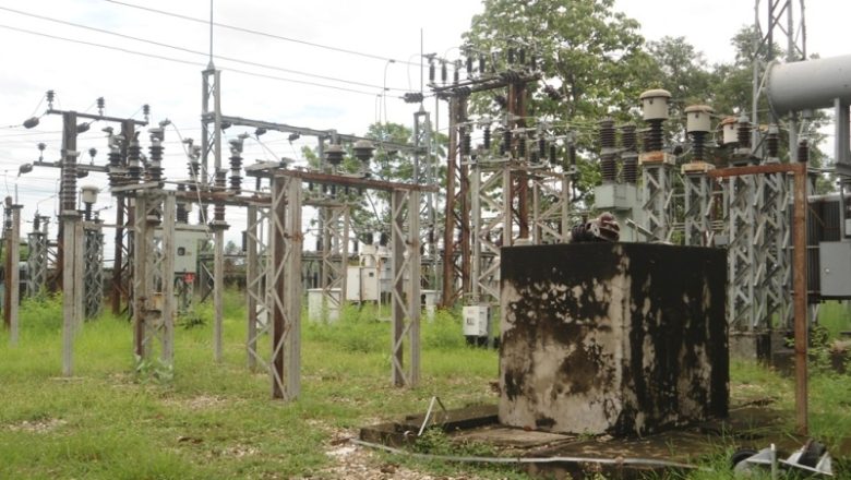 प्रचण्ड गर्मीमा विद्युत अनियमित हुँदा सर्वसाधारणलाई सास्ती