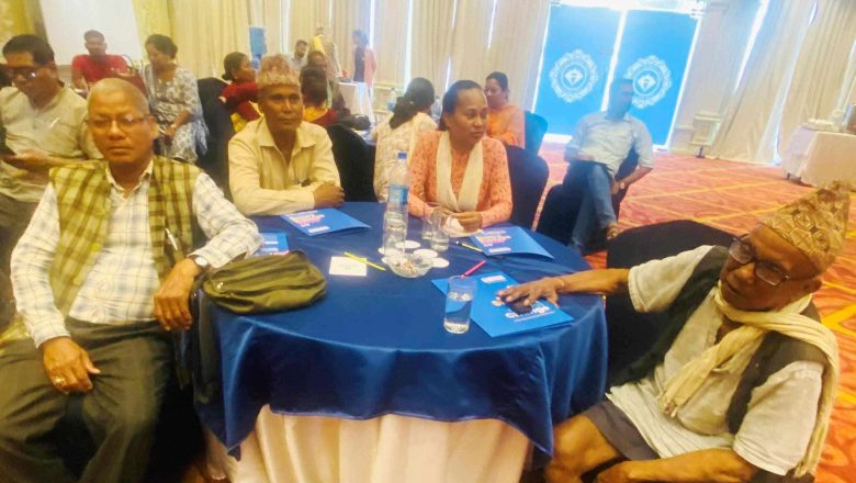 थारु समुदायमा बालविवाह अन्त्यका लागि बरघरहरुसंग साझेदारी