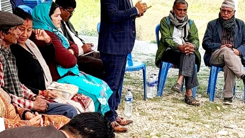 जनताको घरआँगनमै पुगेर भरोसा जुटाउँदै बाँके २ का उम्मेदवार विष्ट