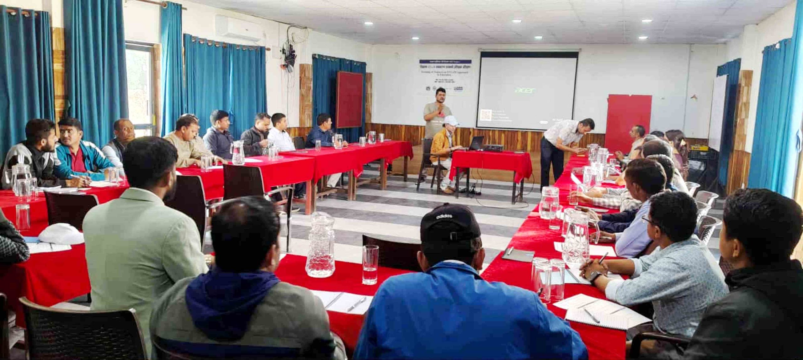 बर्दियाका शिक्षकलाई विद्यार्थी–केन्द्रित शिक्षण विधिबारे ज्ञान तथा व्यवहारिक सीप प्रदान