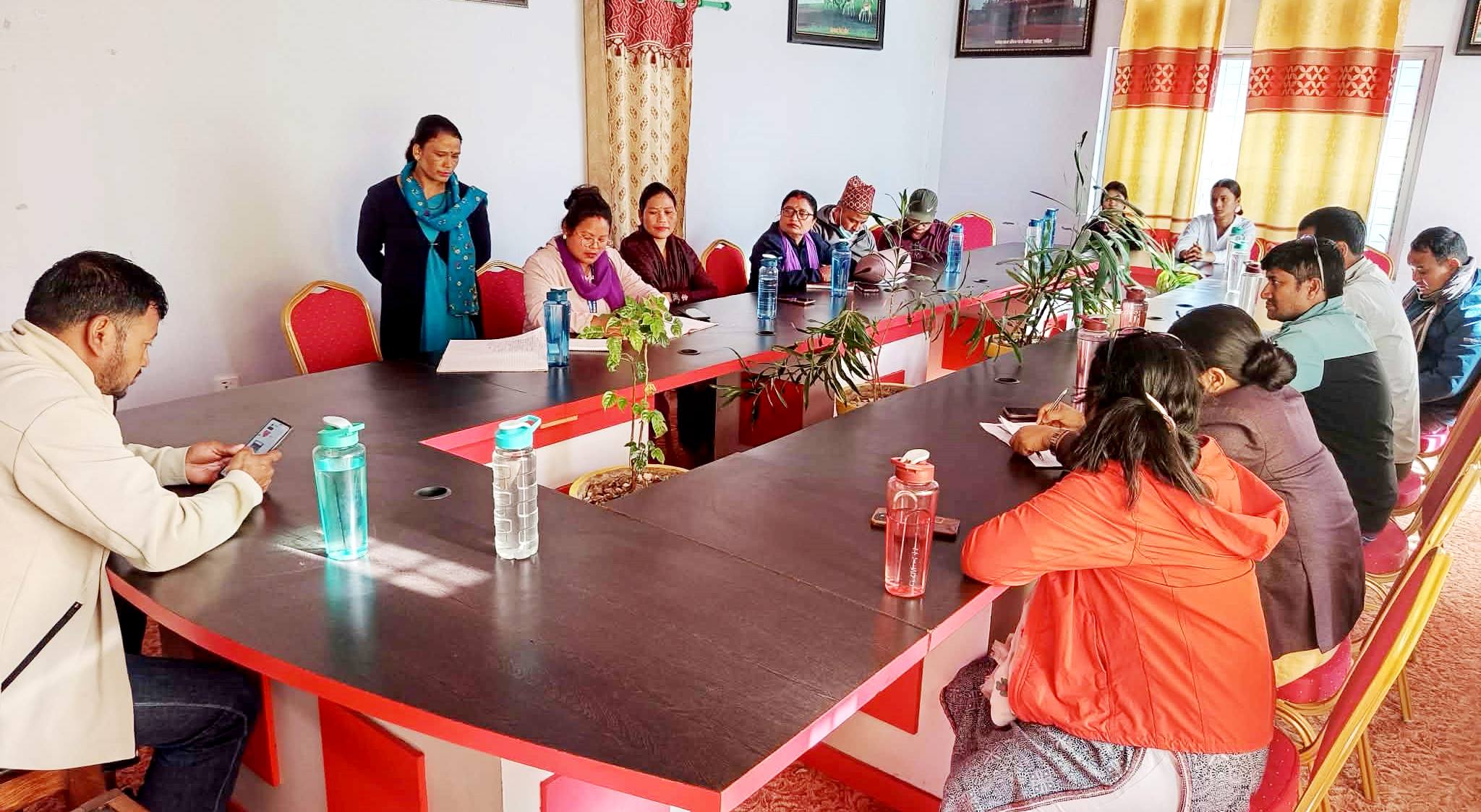 बर्दिया राजापुरमा मानवबेचविखन नियन्त्रण स्थानीय समितिको बैठक सम्पन्न