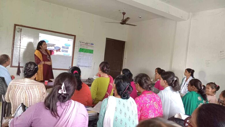 गेरुवाका प्रारम्भिक तहका शिक्षकलाई एकीकृत पाठ्यक्रमसम्बन्धी तालिम