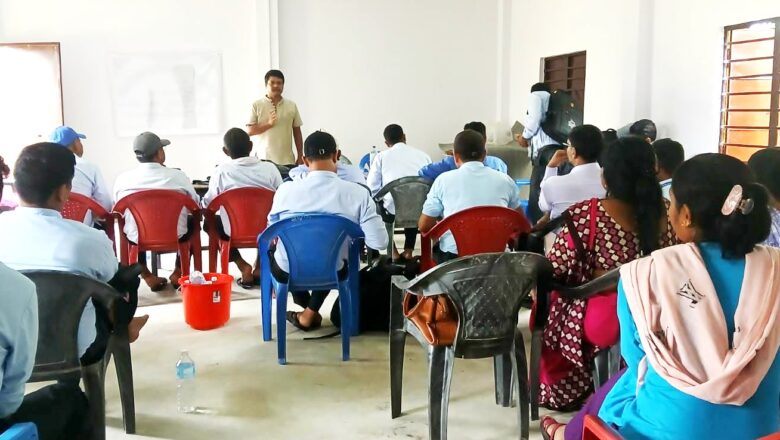 गेरुवा गाउँपालिकाका सामुदायिक विद्यालयका प्रधानाध्यापकहरुलाई अभिमुखीकरण