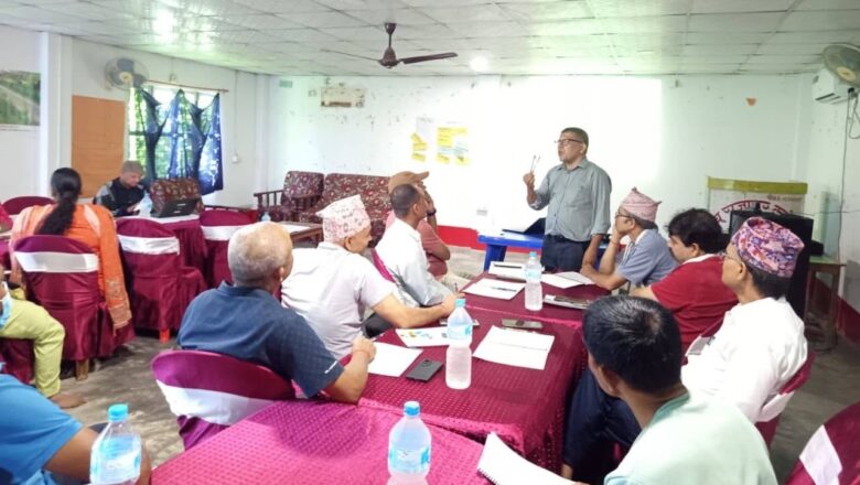 लैङ्गिकमैत्री र समावेशी विद्यालय वातावरण प्रवद्र्धनकालागि राजापुरका शिक्षक अभिभावकलाई तालिम
